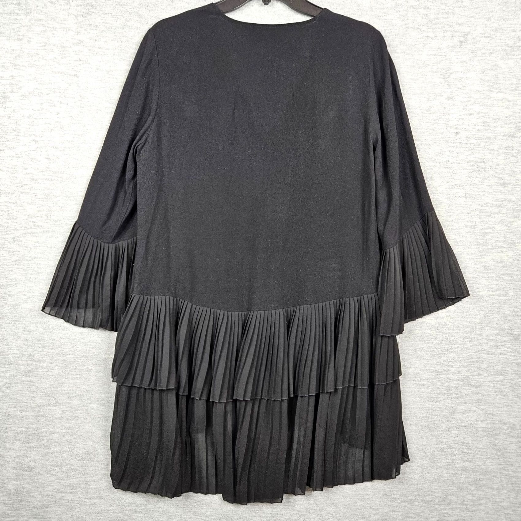 Zara Zara Black Pleated V-Neck Mini Blouse Dress Bell Sleeve Sz S Women Mini Dress Casual Vintage No Size S / US 4 / IT 40 - 2 Thumbnail