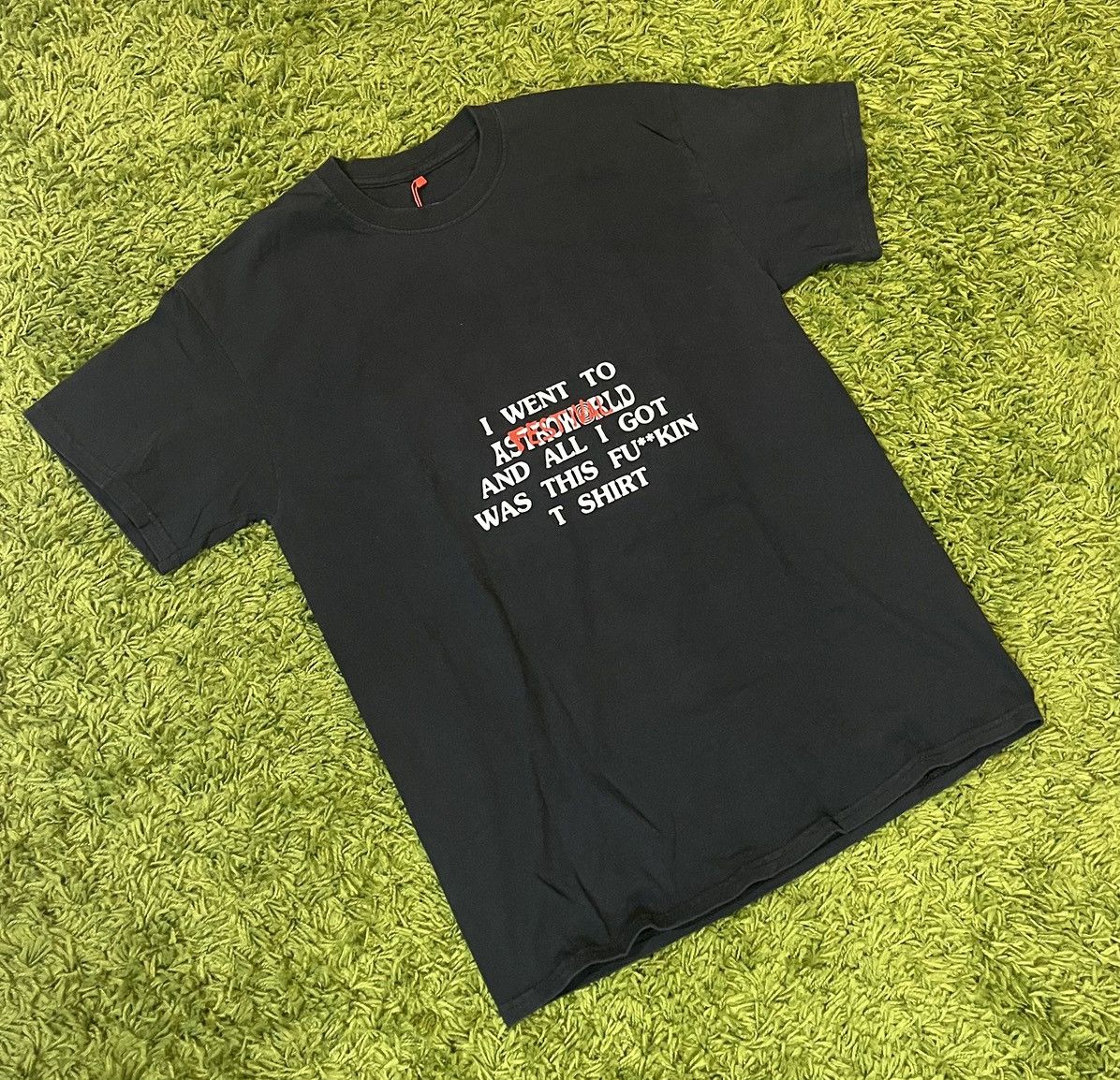 Travis Scott Travis Scott Astroworld 2019 Houston Brown Tee Size Small Size US S / EU 44-46 / 1 - 1 Thumbnail