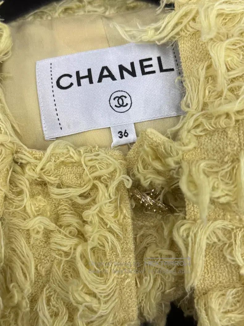 Chanel Chanel Chick yellow tassel tie jacket Size XS / US 0-2 / IT 36-38 - 4 Thumbnail