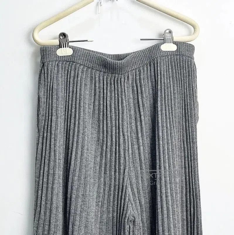 Max Mara MaxMara Gray Casual Women's Trousers . Size 28" / US 6 / IT 42 - 6 Thumbnail