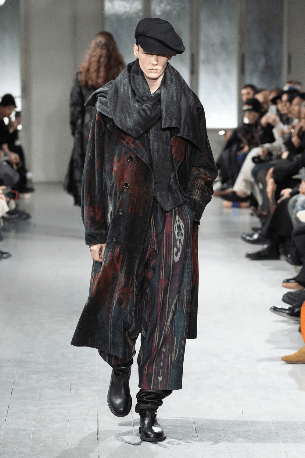 Yohji Yamamoto Yohji Yamamoto Pour Homme AW23 Runway Asymmetric Vest Size US M / EU 48-50 / 2 - 6 Thumbnail