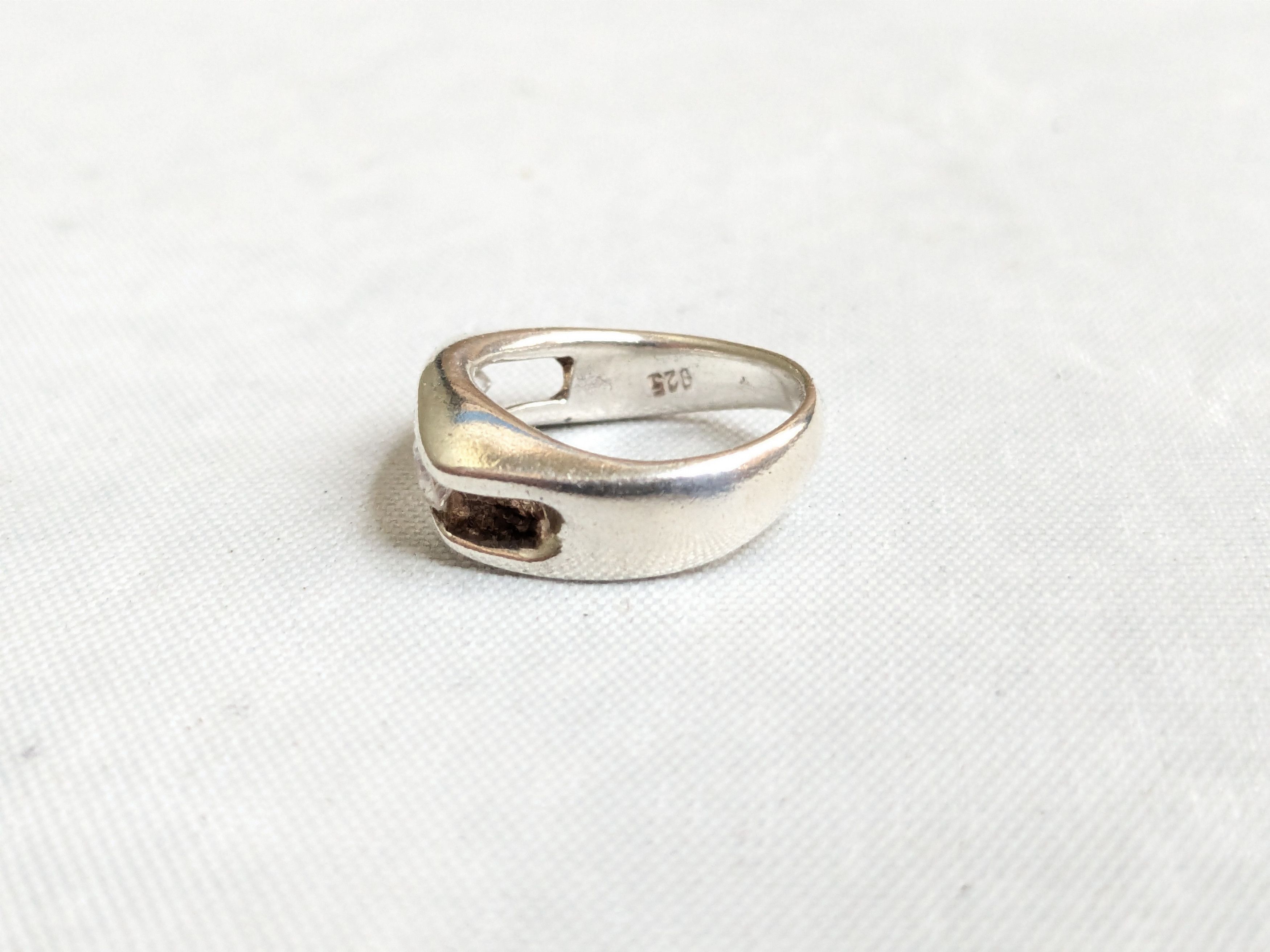 Jewelry Sterling Silver Ring CZ Channel Size 5 Clear Size ONE SIZE - 4 Thumbnail