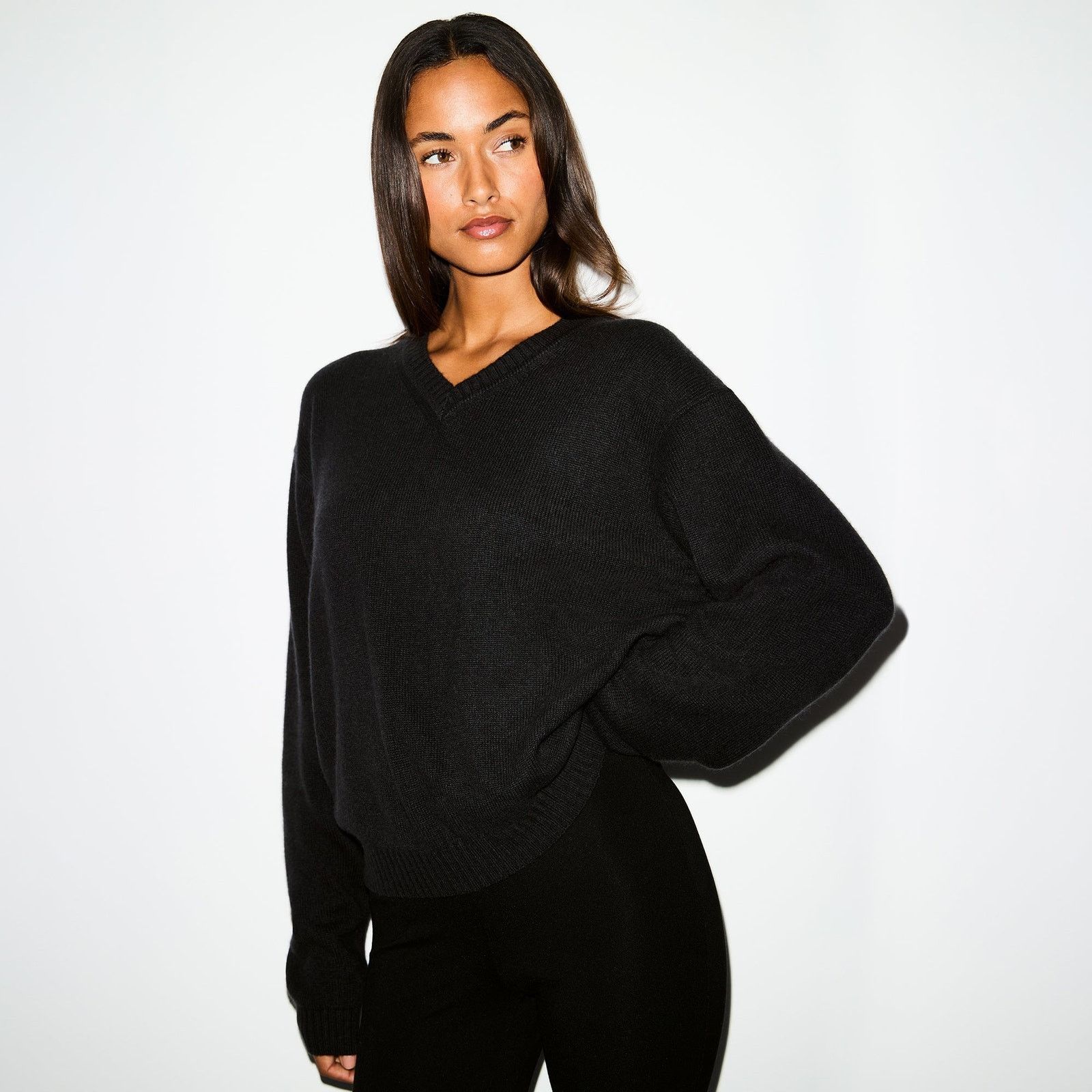 SKIMS SKIMS Wool Cashmere Oversized V Neck Sweater | - Size 2X/3X Size XXL / US 16-18 / IT 52-54 - 2 Thumbnail