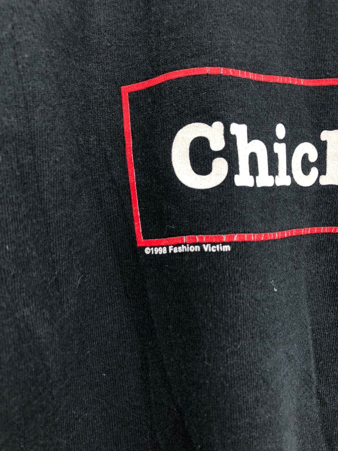 Vintage Vintage 1998's Chicks Dig Me shirt Fashion Victim wts01 Size US L / EU 52-54 / 3 - 4 Thumbnail