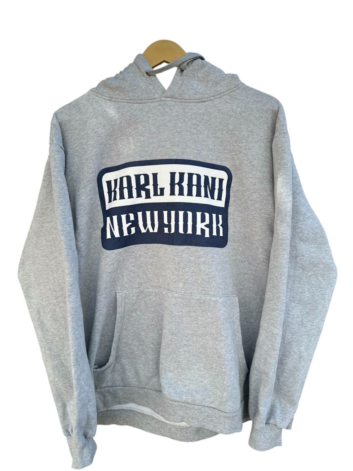 Karl Kani 💥Karl Kani💥 Baggy Stlye Karl Kani Big LoGo💥 Size US L / EU 52-54 / 3 - 1 Thumbnail