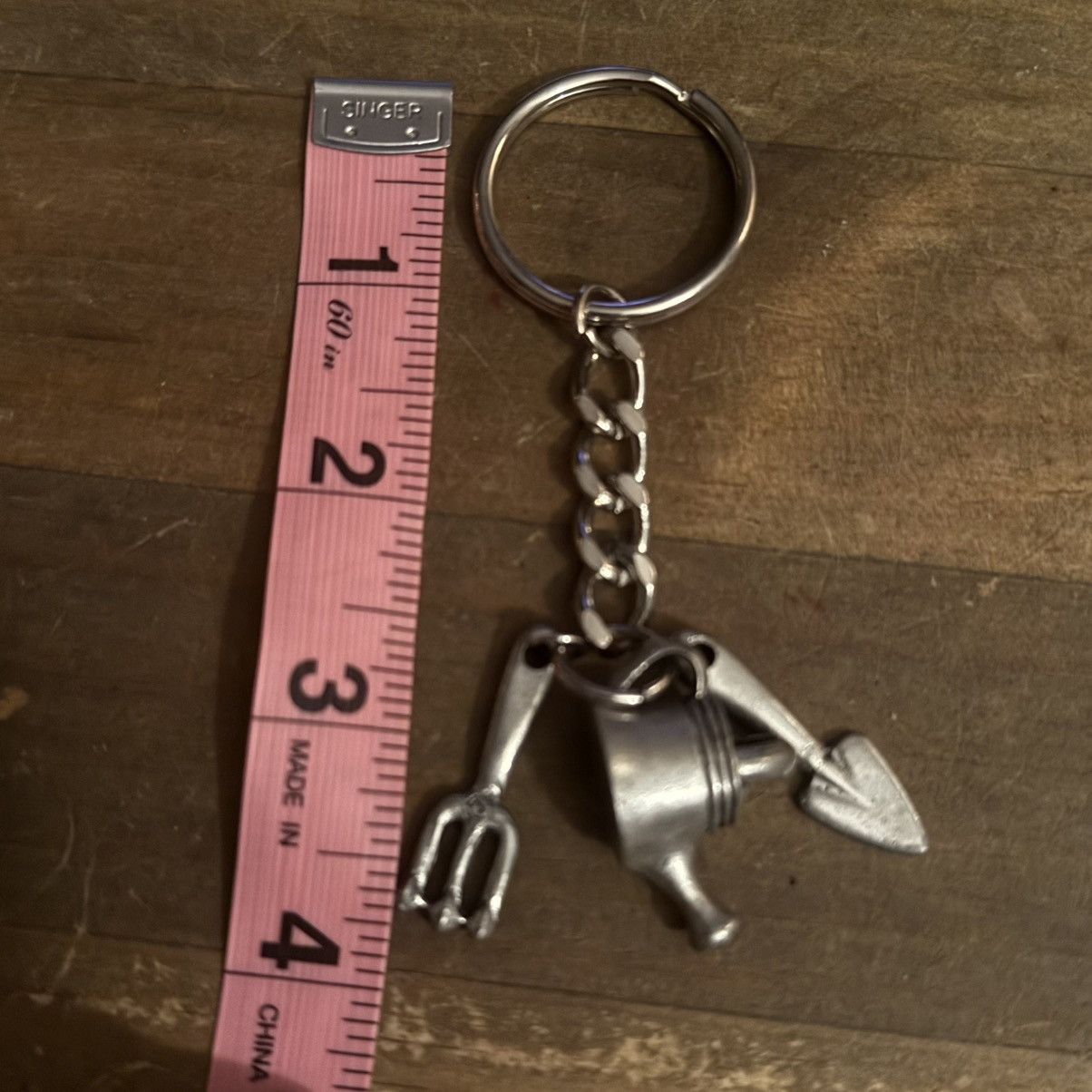 Vintage Vintage 1993 Seagull Canada gardening keychain Size ONE SIZE - 2 Thumbnail