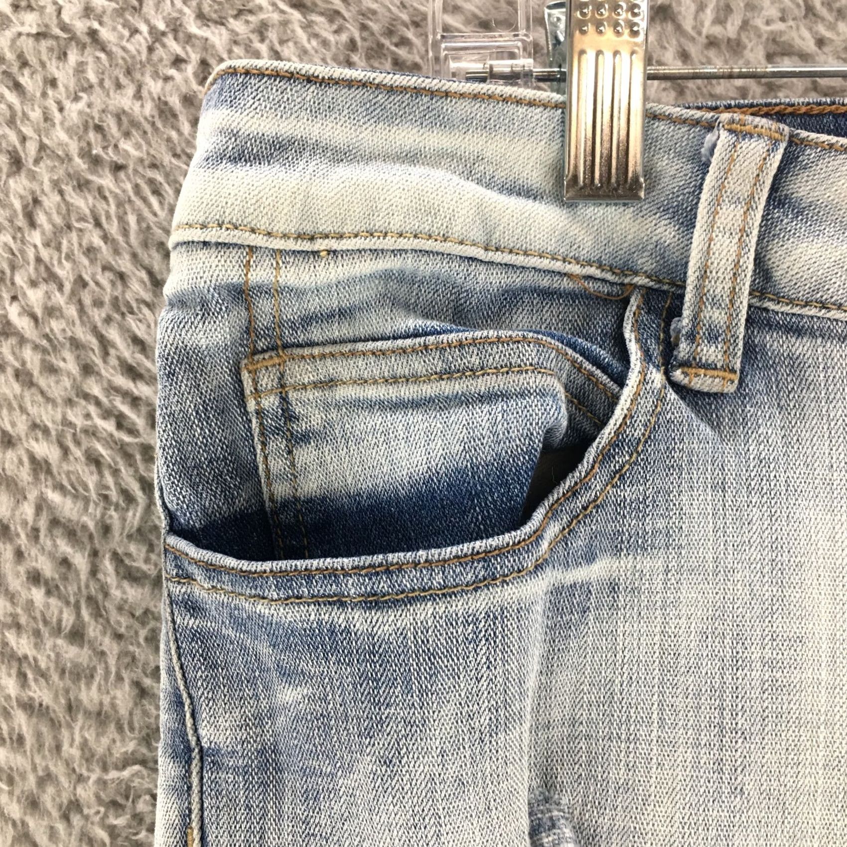 Denime Cello Jeans Womens 7 Blue Light Wash Denim Straight Zip Fly Distressed Size 28" / US 6 / IT 42 - 3 Thumbnail