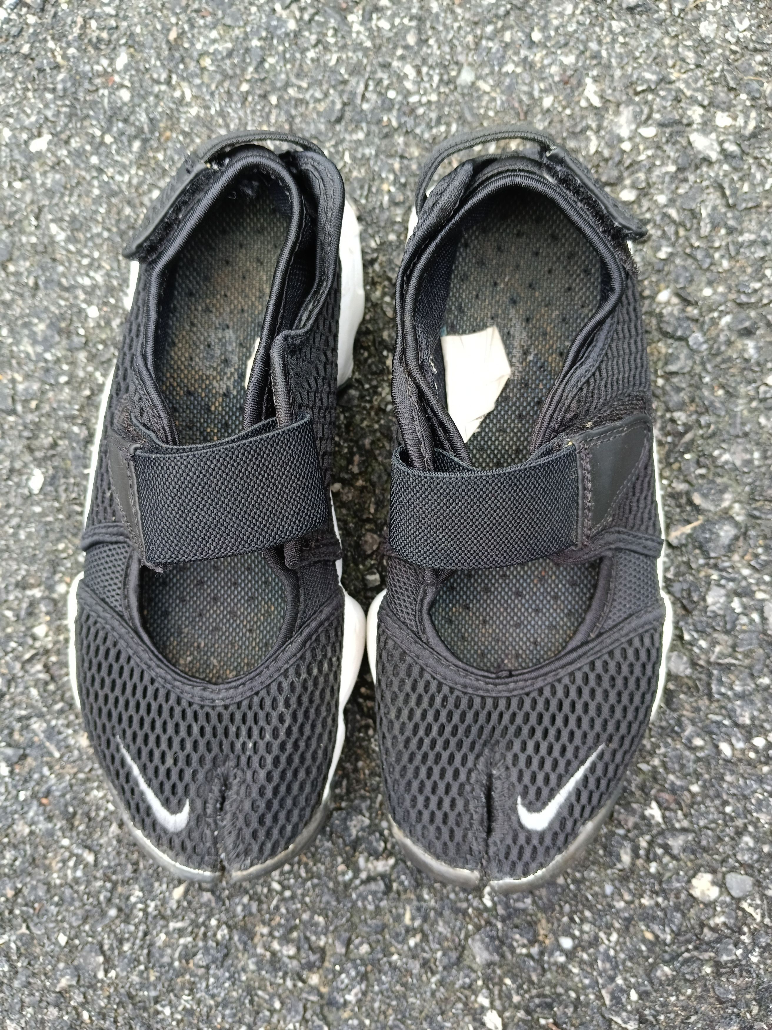 Hypebeast × Nike NIKE TABI SANDALS Size US 6 / IT 36 - 4 Thumbnail