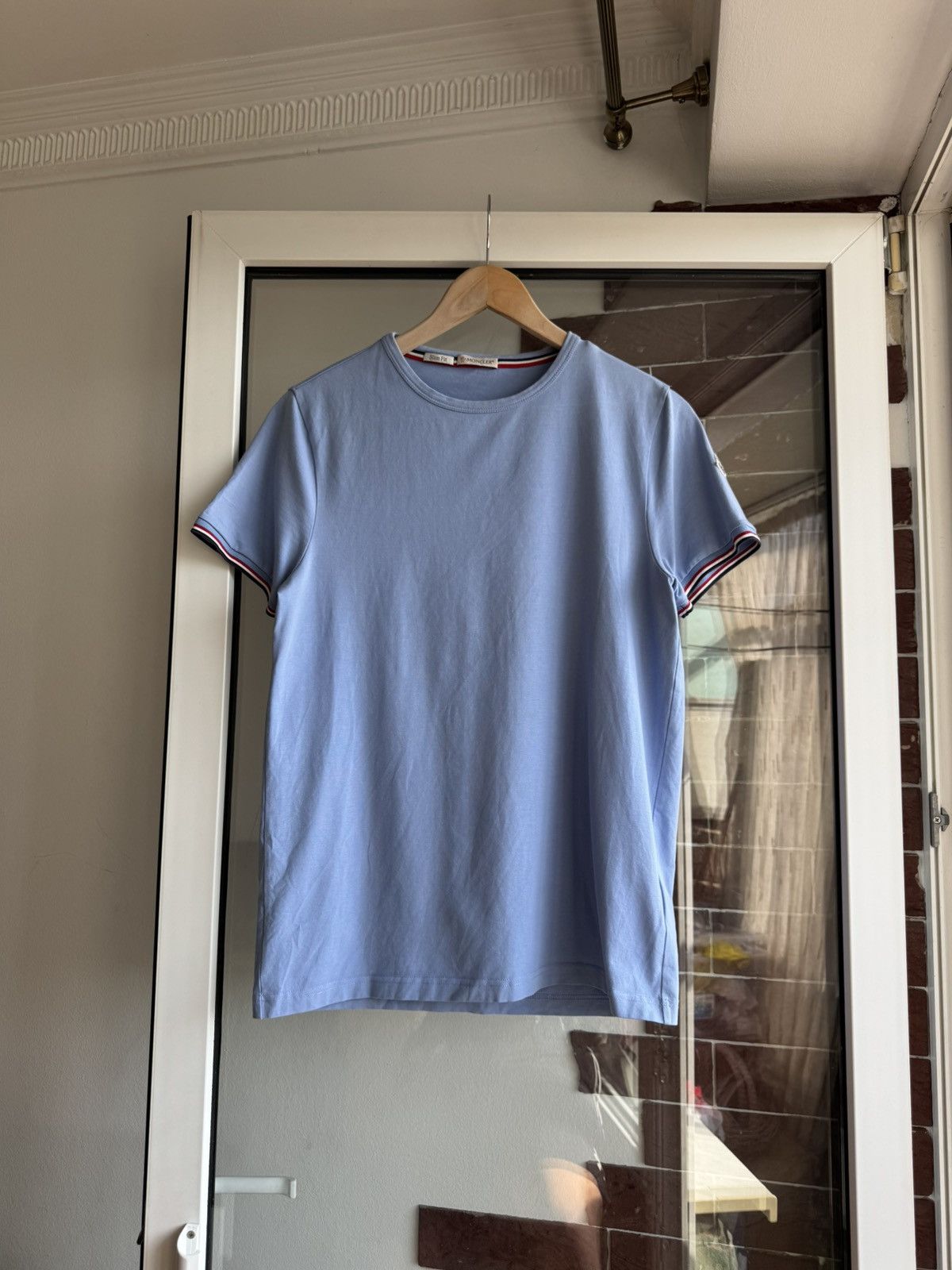 Moncler Moncler Blue luxury Tee Size US M / EU 48-50 / 2 - 3 Thumbnail