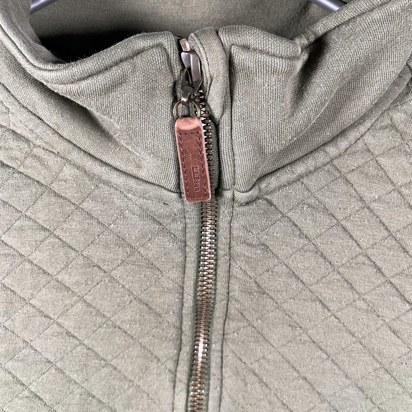 Vintage L.L. Bean Sweatshirt Mens M Green 1/4 Zip Mock Neck Quilted Pullover Geometric Logo Pockets Size US M / EU 48-50 / 2 - 4 Thumbnail