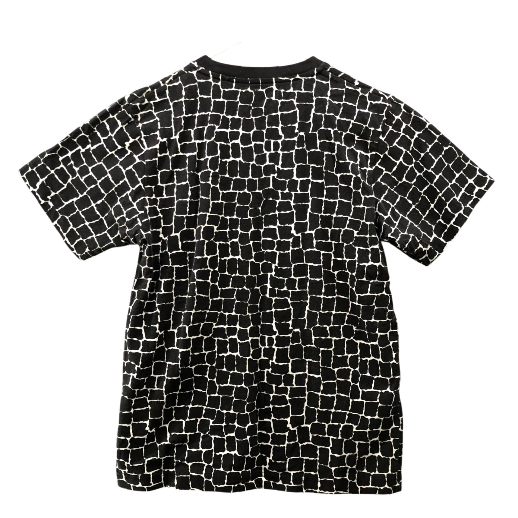 Uniqlo Uniqlo Shirt Womens XXS Black White T Shirt Short Sleeve UT George Sowden Geo Print Size XXS / US 00 / IT 34 - 2 Thumbnail