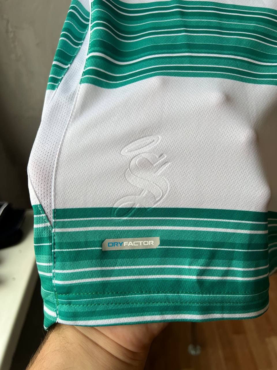 Sports Specialties 2021/22 SANTOS LAGUNA HOME RARE SOCCER JERSEY SHIRT CHARLY Size US S / EU 44-46 / 1 - 6 Thumbnail