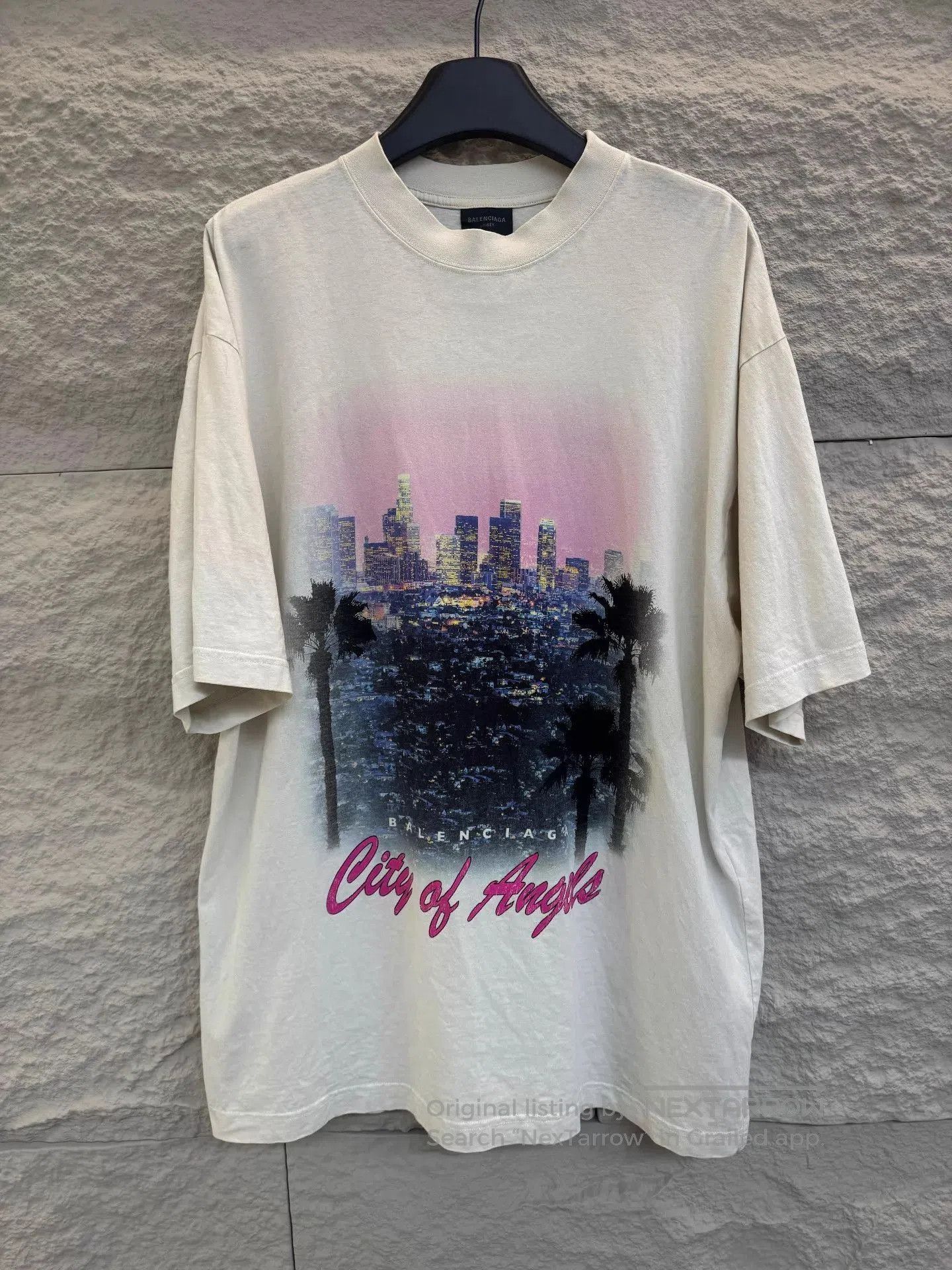Balenciaga City of Angels Cityscape Graphic Short Sleeve Tee. Size US S / EU 44-46 / 1 - 1 Thumbnail