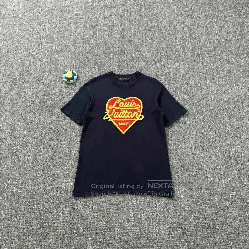 Louis Vuitton Louis Vuitton Cotton Navy Blue Men’s T-Shirt . Size US L / EU 52-54 / 3 - 1 Thumbnail
