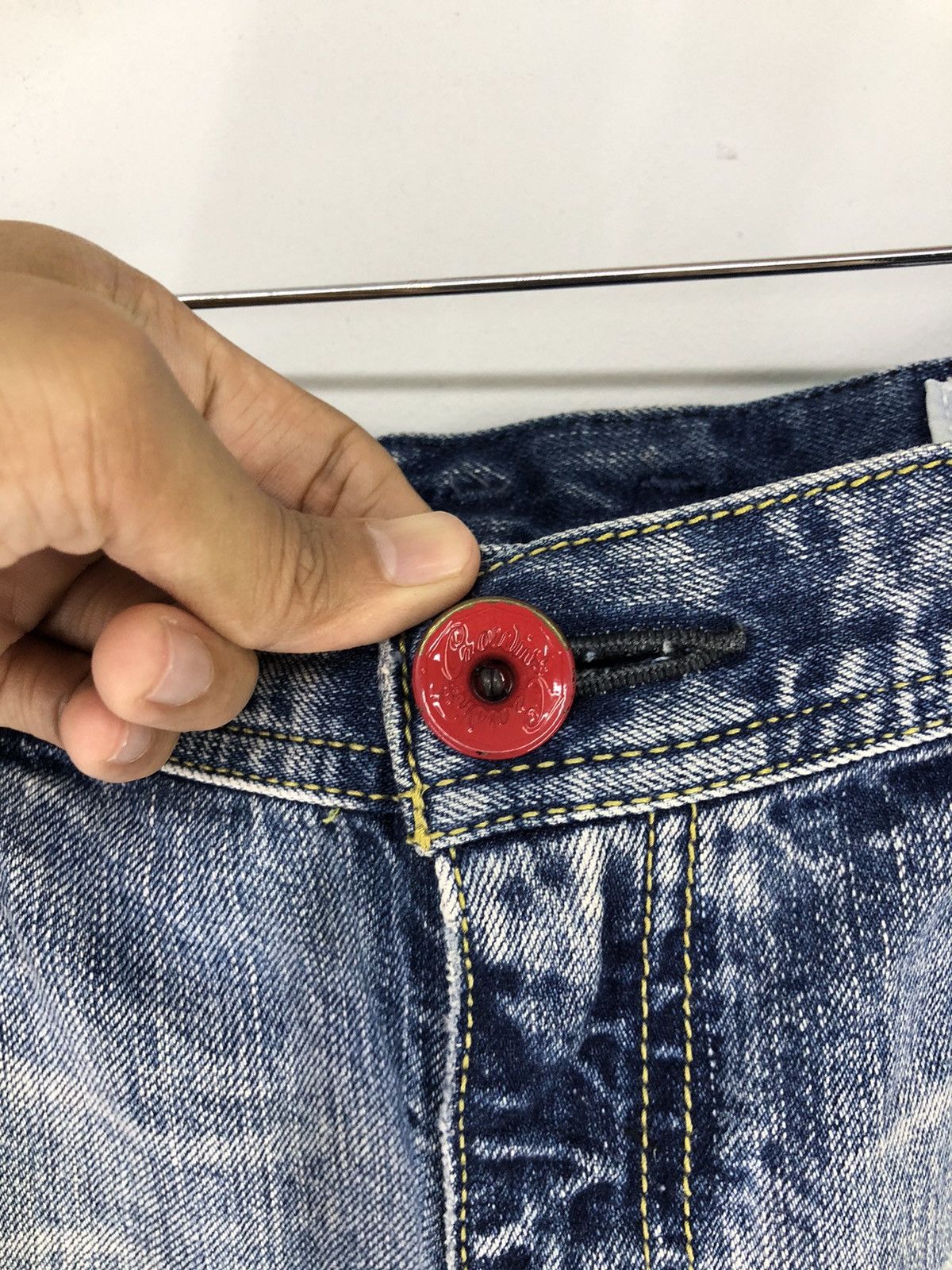 Japanese Brand Rodeo Crowns Back Ribbon Distressed Faded Blue Jeans Size 31" - 8 Thumbnail