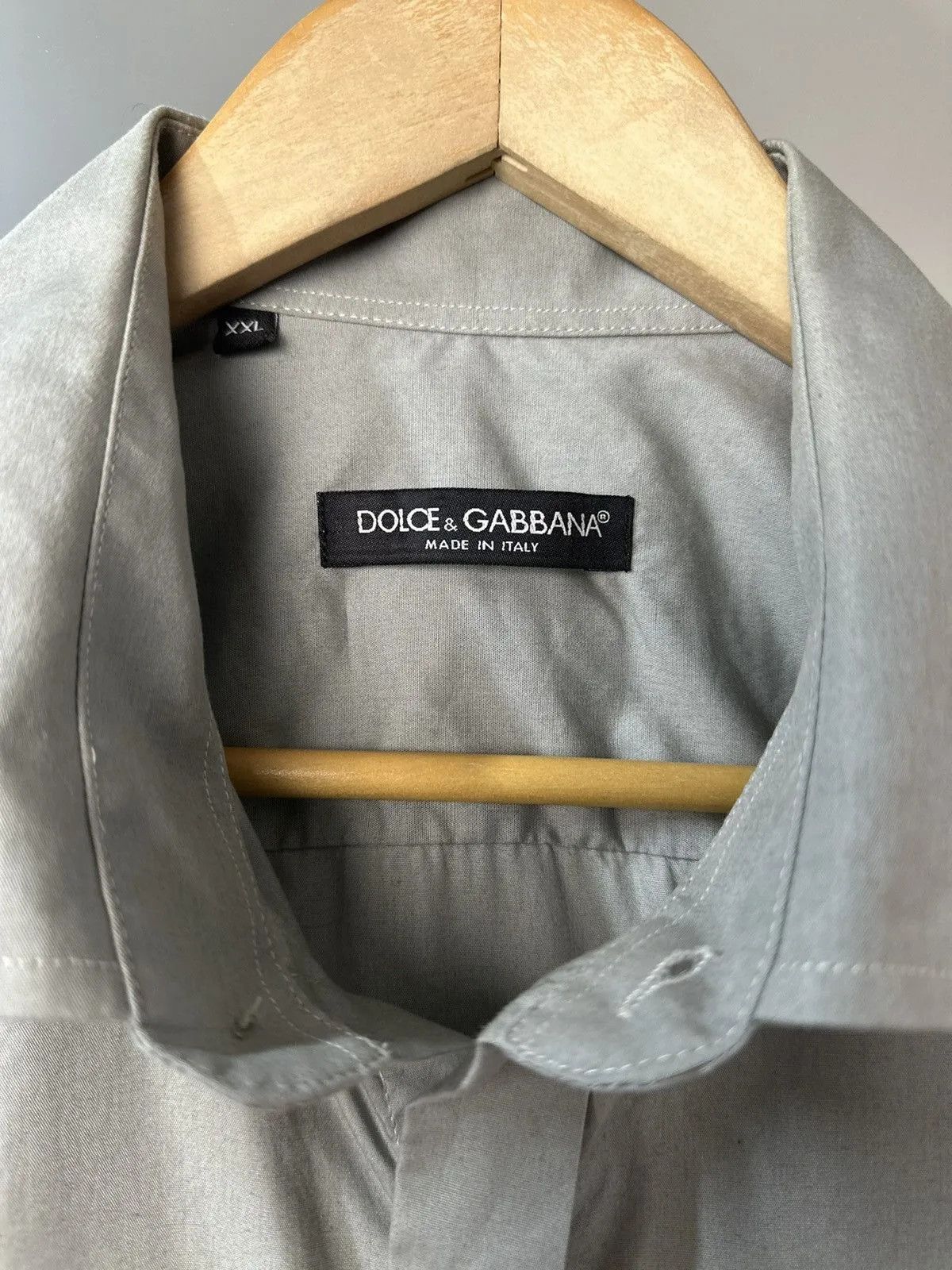 Vintage Dolce & Gabbana Gold Shirt Size XL Black Logo Made in Italy Size US XL / EU 56 / 4 - 11 Thumbnail