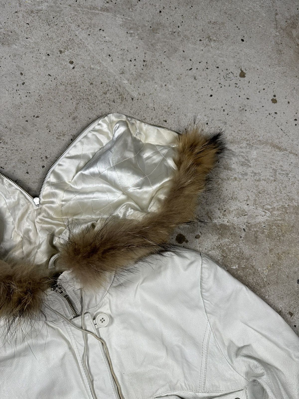 Japanese Brand Vintage Y2K N2B Leather Bomber Racoon Fur Jacket Flyers Size US S / EU 44-46 / 1 - 9 Thumbnail