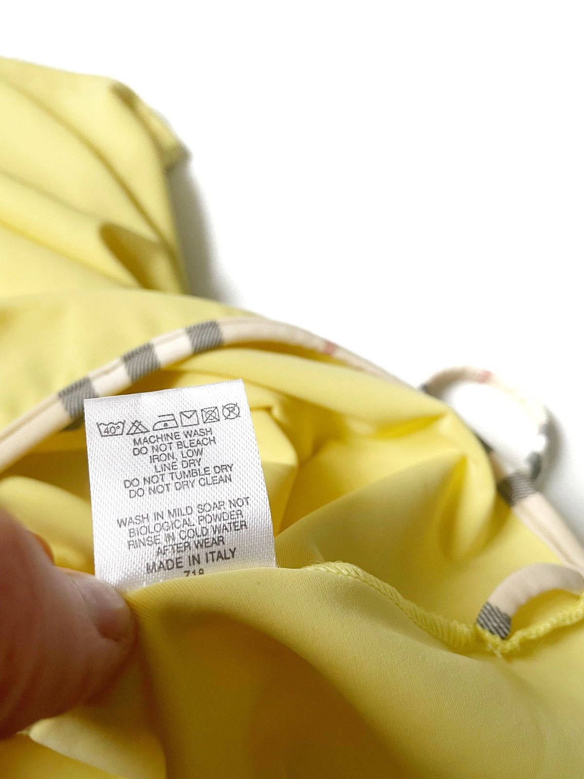 Burberry Burberry Beach Yellow Drawstring Skirt Nova Check Size M Size 27" / US 4 / IT 40 - 8 Thumbnail