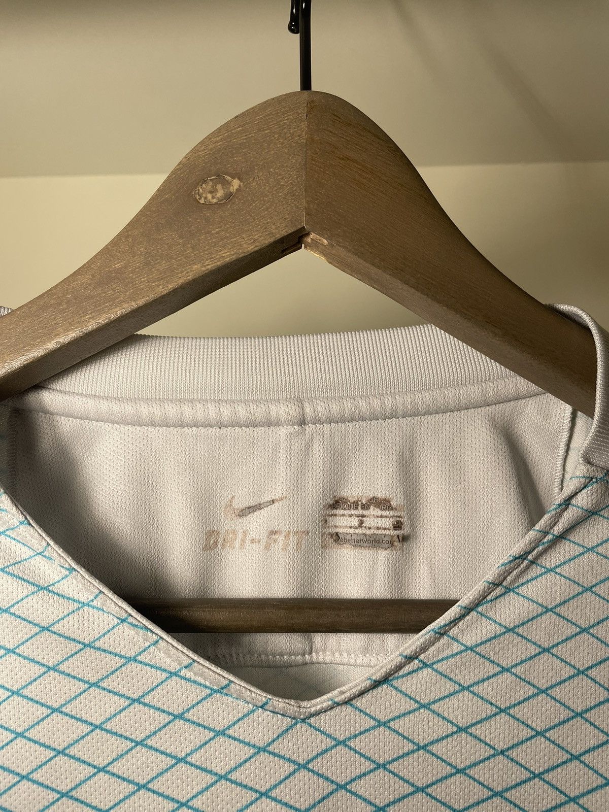 Nike Nike Turkey 2016-17 Away Shirt S Football Jersey Size US S / EU 44-46 / 1 - 2 Thumbnail