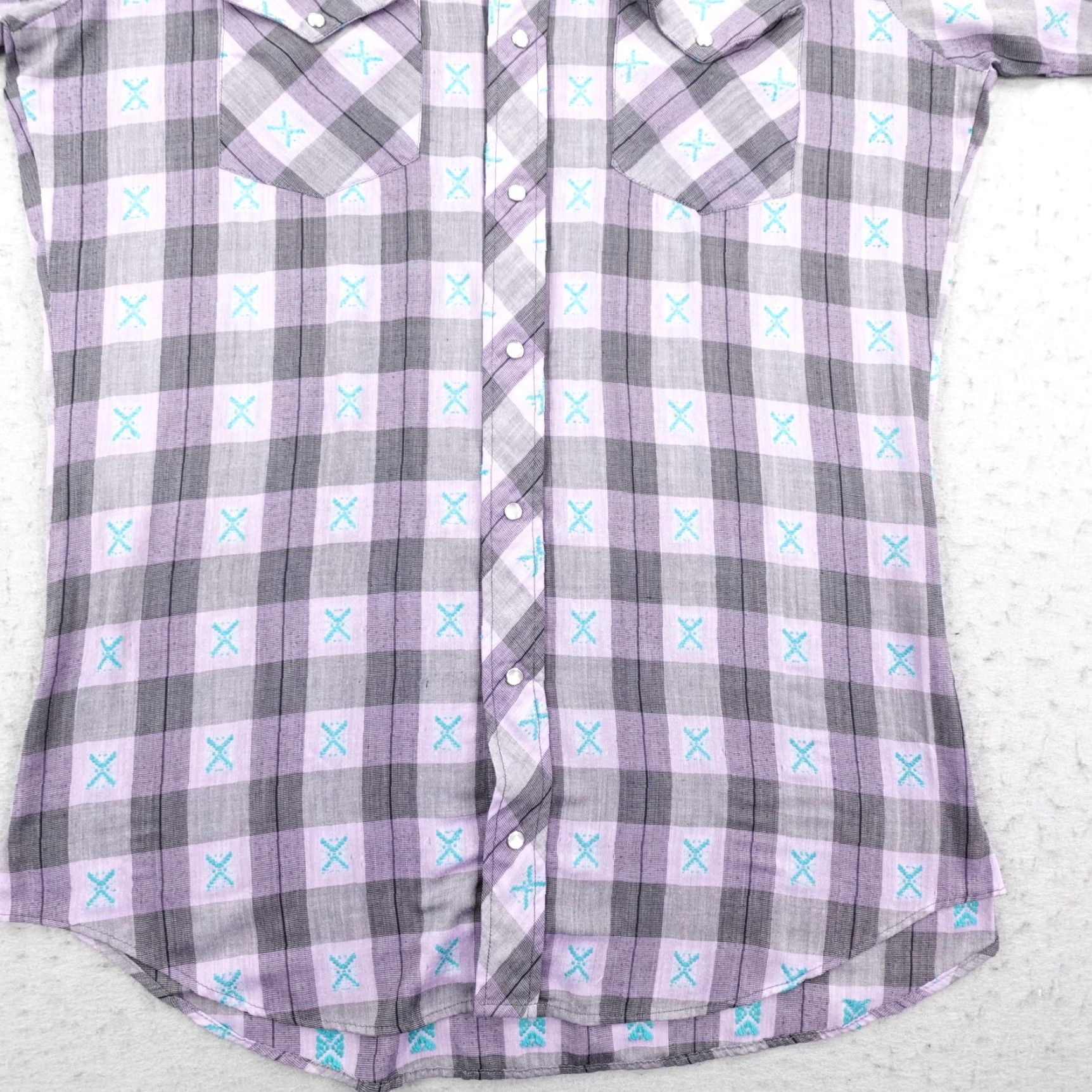 Vintage VINTAGE Ruddock Western Shirt Mens Large Purple Plaid Pearl Snap Short Sleeve Embroidered Pocket Cowboys Aztec 90s Cotton Blend Button-Up Casual Men's Size US L / EU 52-54 / 3 - 4 Thumbnail