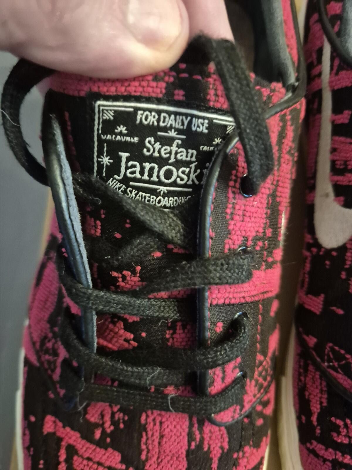 Nike Stefan Janoski Pink Tech Camo Size 10.5 Size US 10.5 / EU 43-44 - 4 Thumbnail