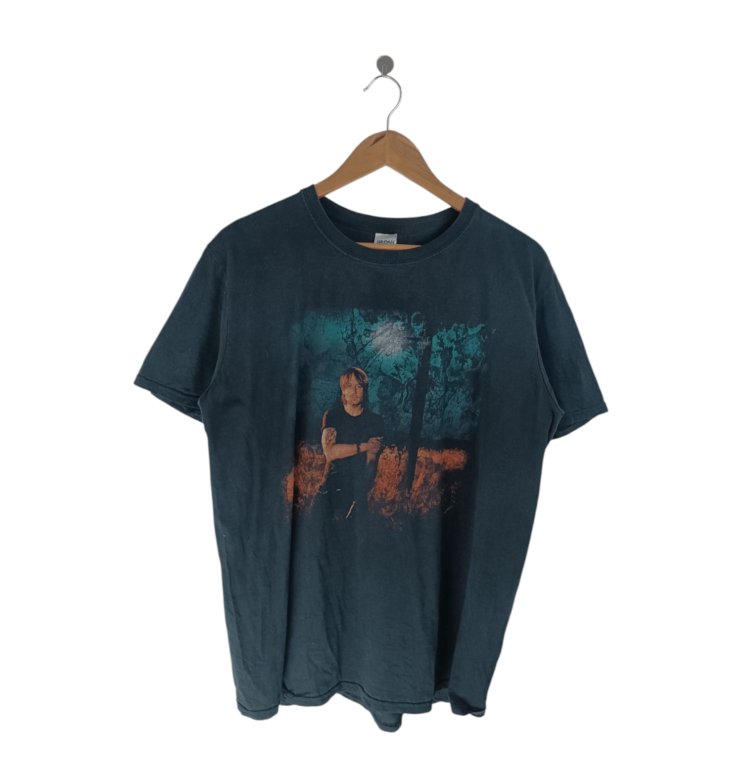 FADED VINTAGE 2014 KEITH URBAN TOUR TEE blake shelton church