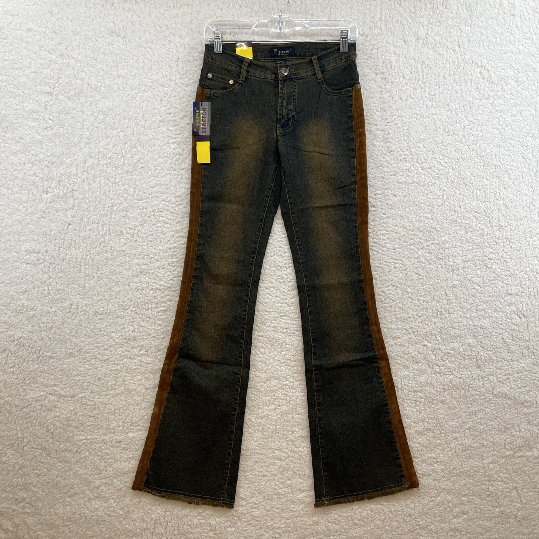Vintage VINTAGE NEW DEADSTOCK Y2K Jeans 2 25 Long Tall Low Rise Flare Star Burnout Shirt? Size 26" / US 2 / IT 38 - 2 Thumbnail