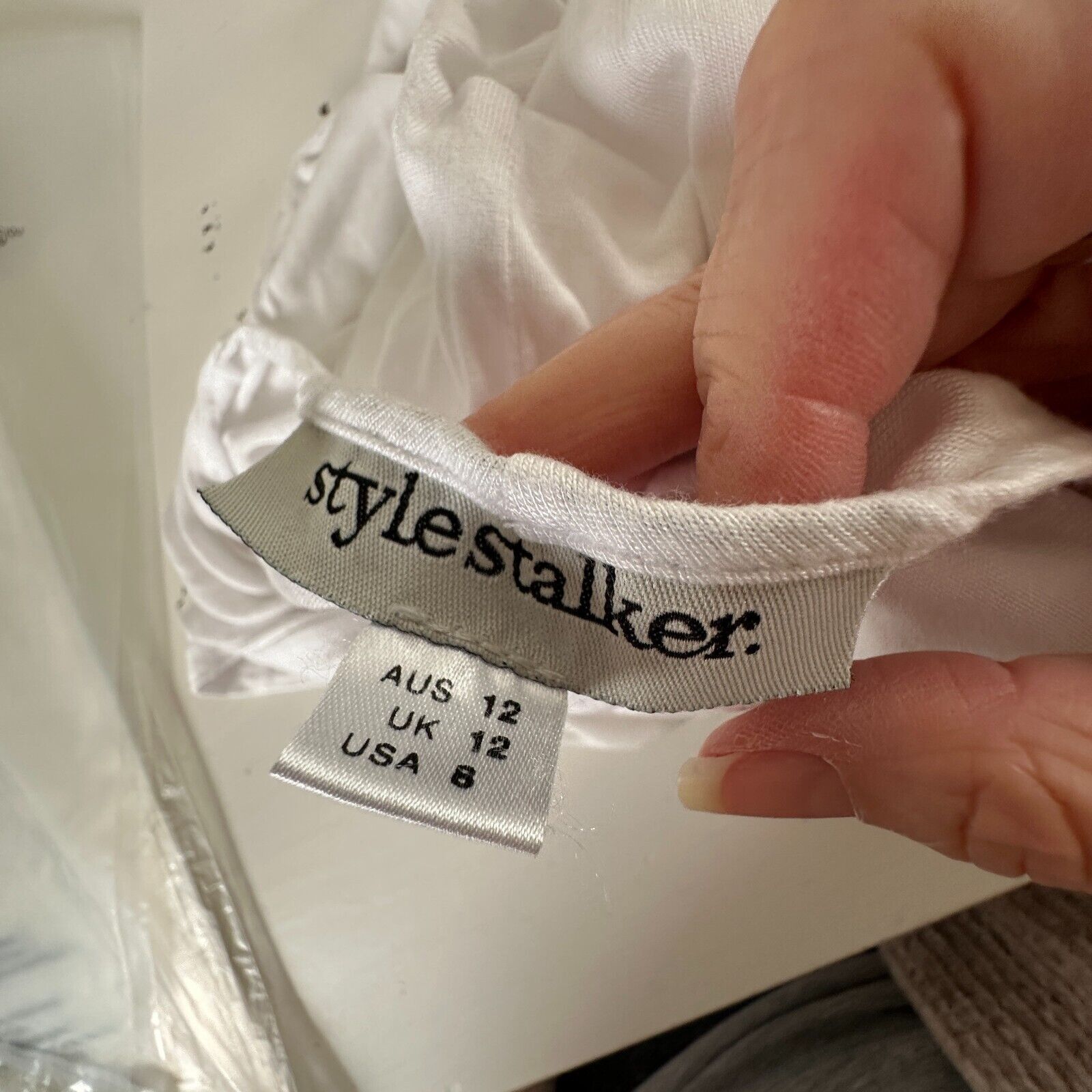 Other RARE Stylestalker White Crew Cross Twisted Open Back Tee 8 Size M / US 6-8 / IT 42-44 - 6 Thumbnail