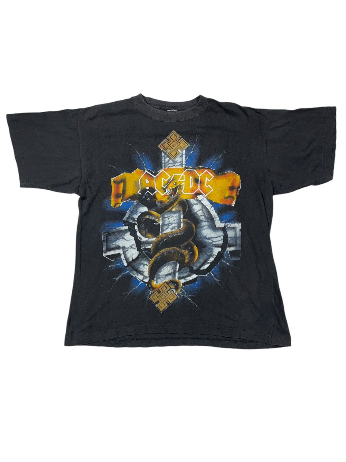 AC/DC × Band Tees × Vintage Vintage 90s AC/DC Bootleg Angus Young Snake Cross T-Shirt Size US L / EU 52-54 / 3 - 2 Thumbnail