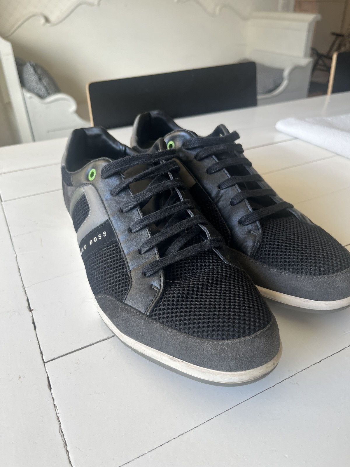 Hugo Boss Hugo Boss Leather Sneakers Size US 11.5 / EU 44-45 - 1 Thumbnail