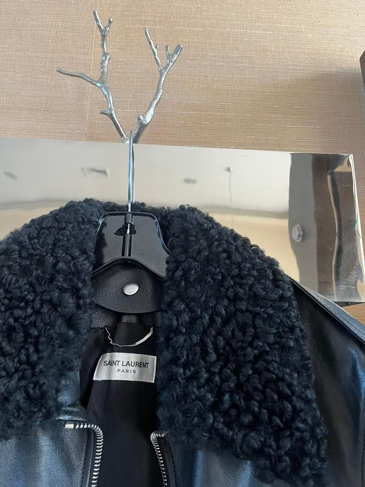 Saint Laurent Paris Shearling Collar Leather Jacket in Black Size US S / EU 44-46 / 1 - 6 Thumbnail