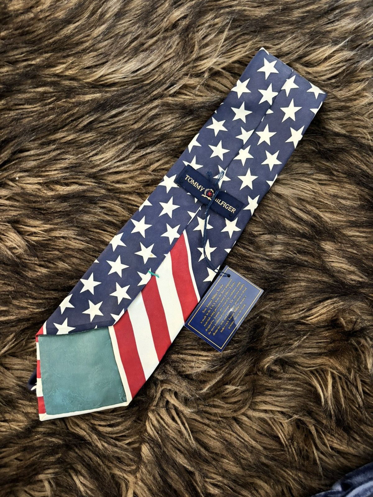 Tommy Hilfiger Vintage Tommy Hilfiger USA Flag Silk Tie (Deadstock) Size ONE SIZE - 1 Thumbnail
