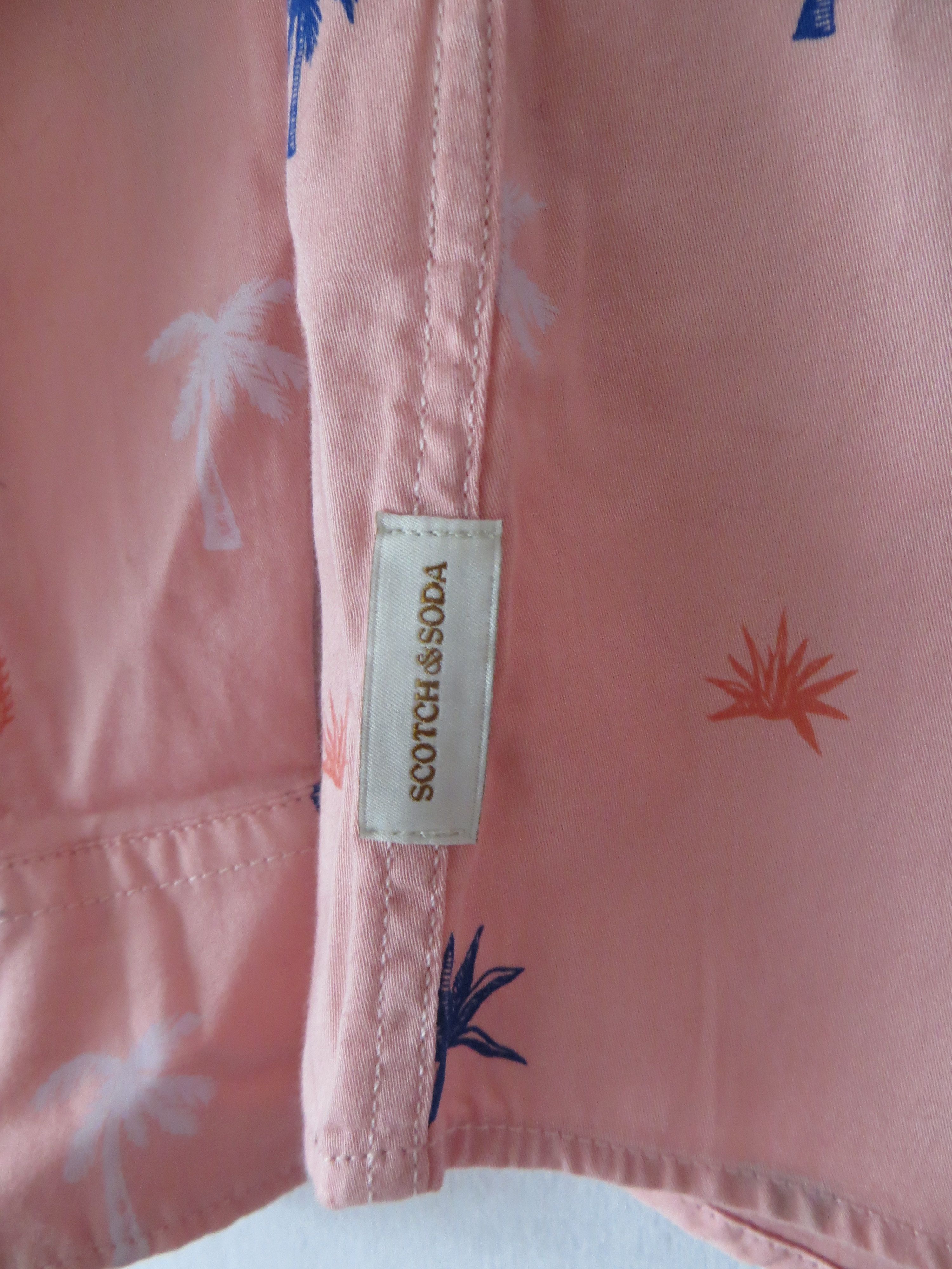 Scotch & Soda PINK TROPICAL PRINT SHIRT Size US S / EU 44-46 / 1 - 6 Thumbnail