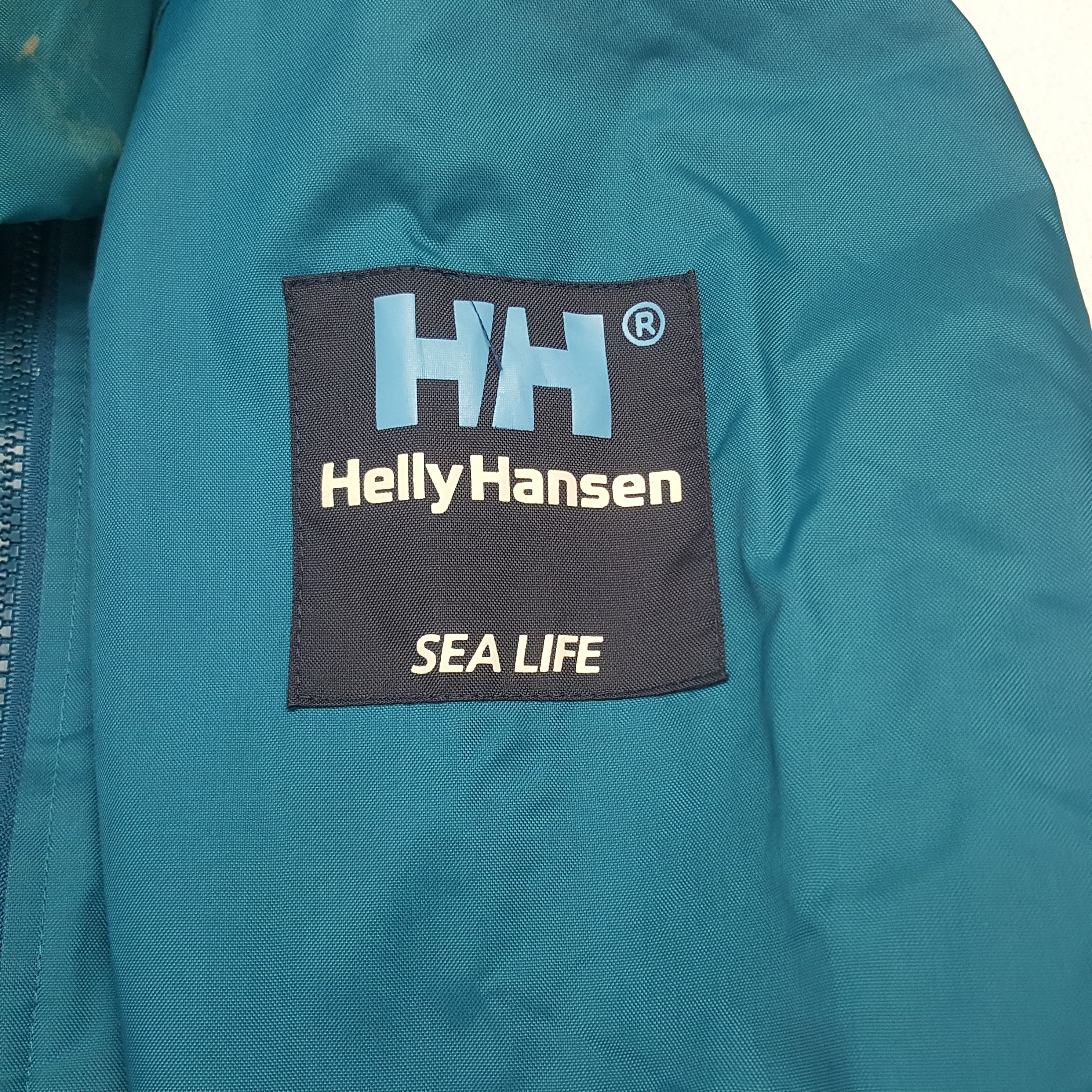 Helly Hansen × Vintage Vintage Helly Hansen Custom Japan Skull Winter Jacket Size US L / EU 52-54 / 3 - 10 Thumbnail