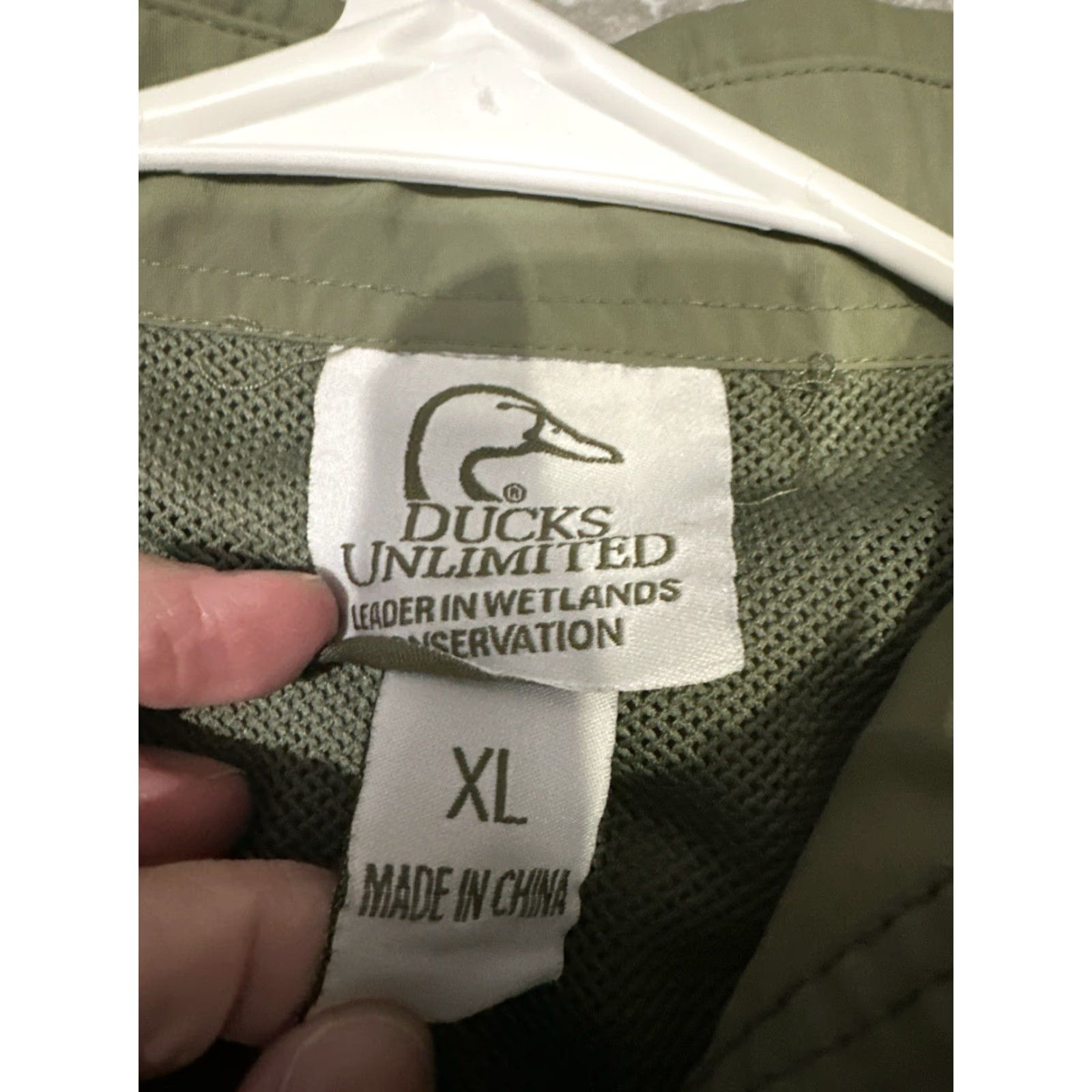 Hunter Ducks Unlimited Men's Hunter Olive Green Lightweight Vented Button-Down XL Shirt Size US XL / EU 56 / 4 - 3 Thumbnail