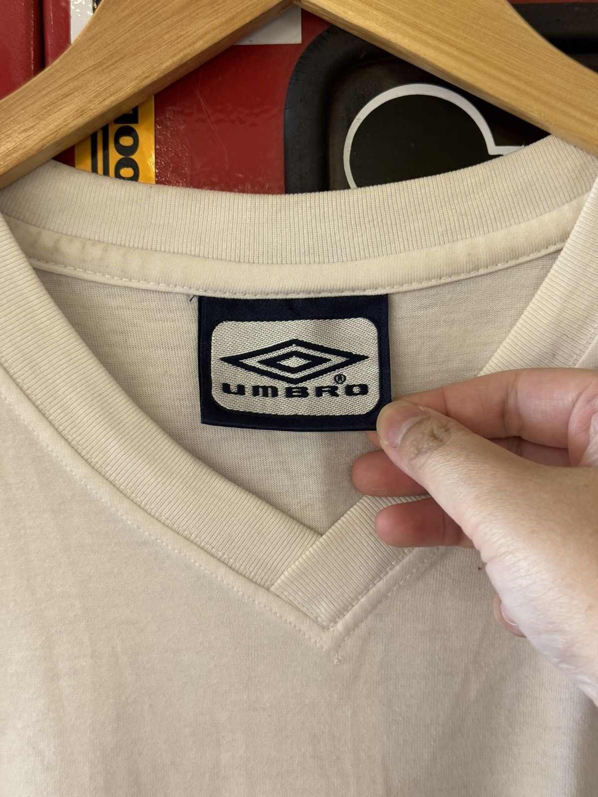 Umbro Vintage Umbro Logo 90's Tank Top Size US M / EU 48-50 / 2 - 3 Thumbnail