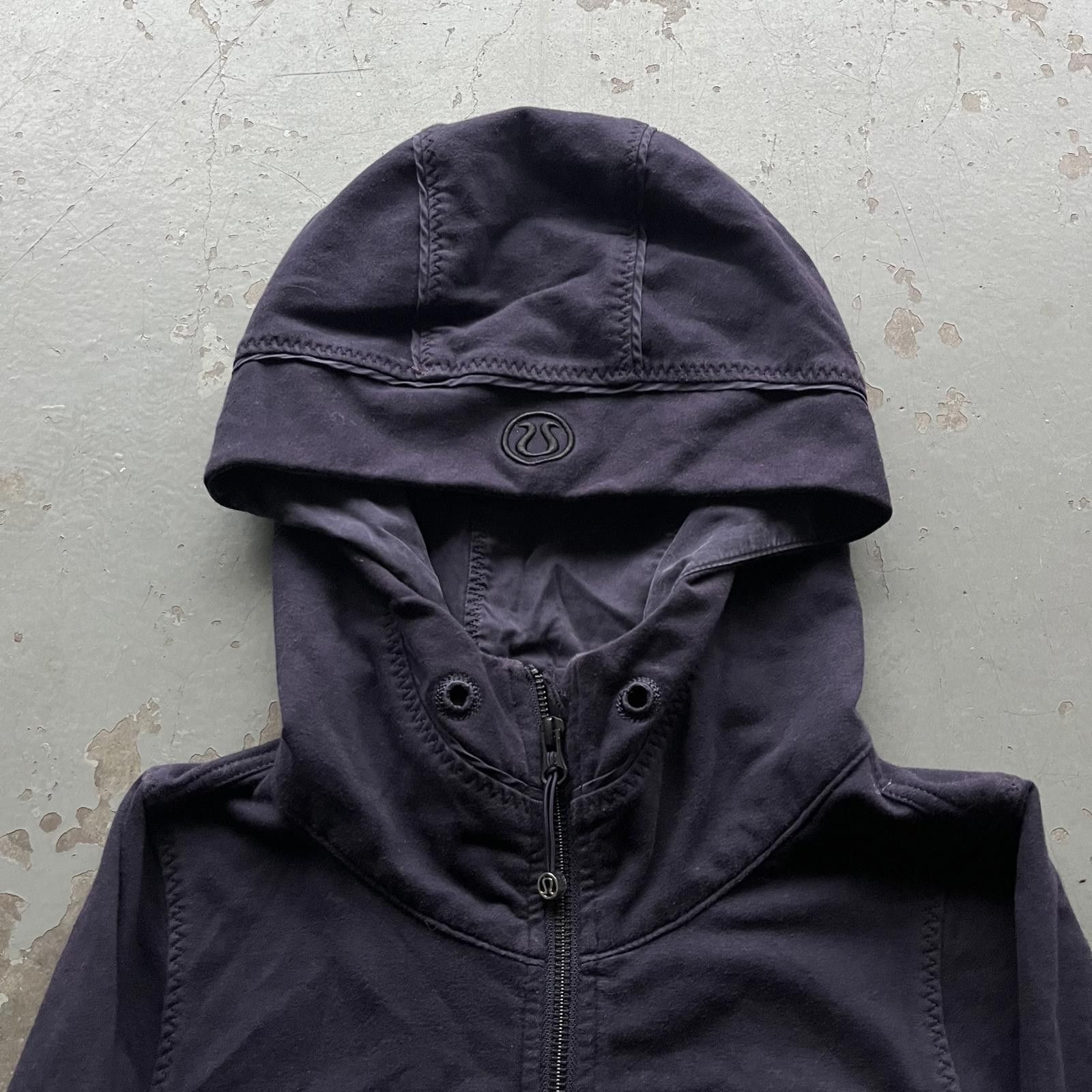 Lululemon Lululemon Scuba Full Zip Hoodie Navy Women’s Size 4 Athletic Size S / US 4 / IT 40 - 2 Thumbnail