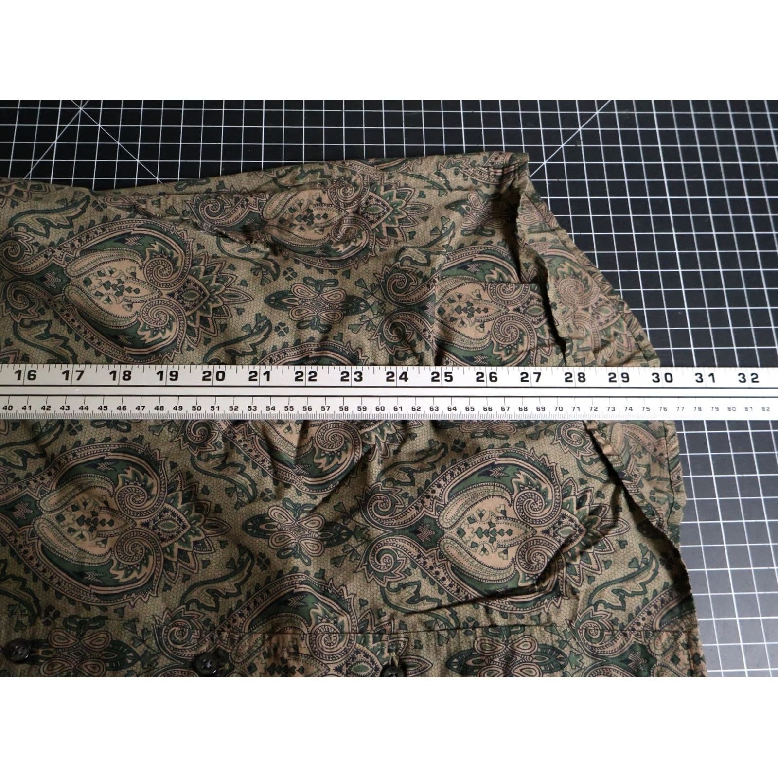 Perry Ellis Perry Ellis Paisley Shirt Mens Large XL Tag Green Long Sleeve Hippie Epaulets Button-Up Size US L / EU 52-54 / 3 - 6 Thumbnail