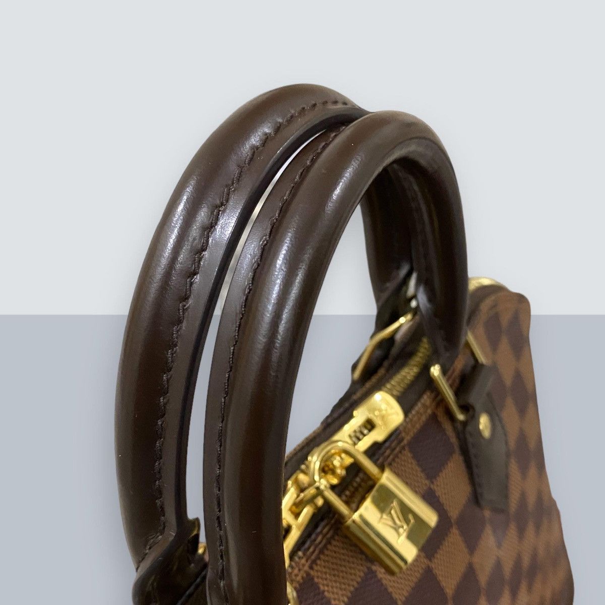 Louis Vuitton Authentic Louis Vuitton Damier Ebene Alma PM Size ONE SIZE - 6 Thumbnail