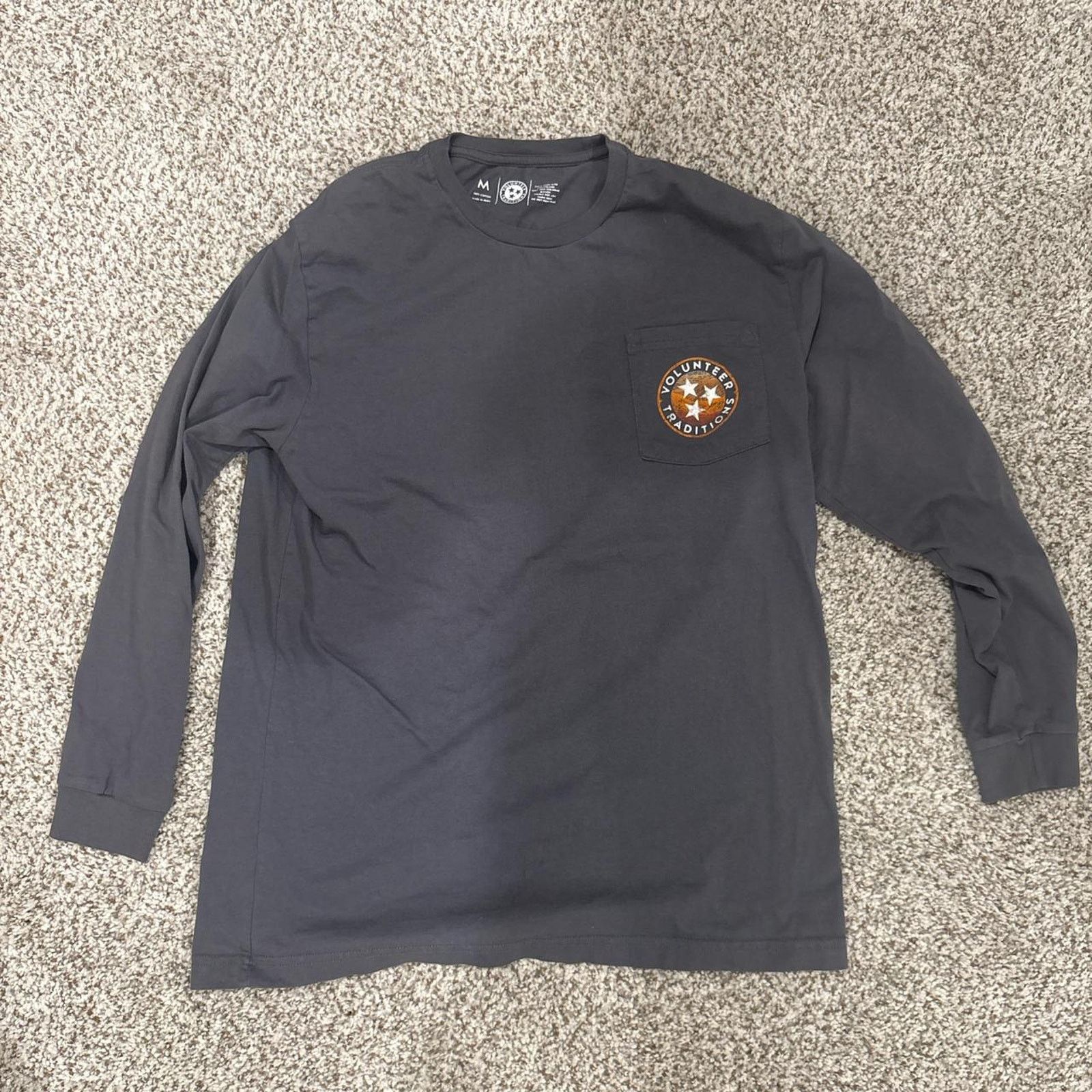 Other Grey long sleeve shirt Size US M / EU 48-50 / 2 - 1 Thumbnail