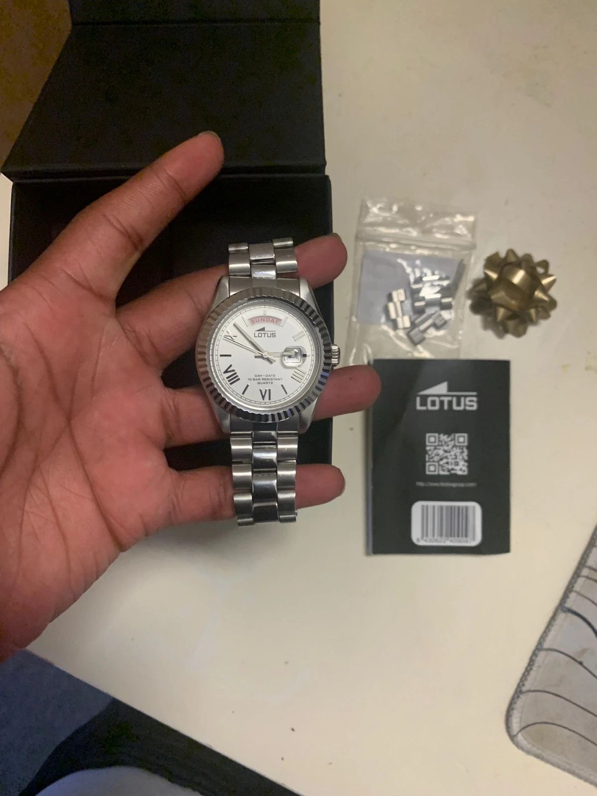 Other Horloge Lotus Size ONE SIZE - 2 Thumbnail