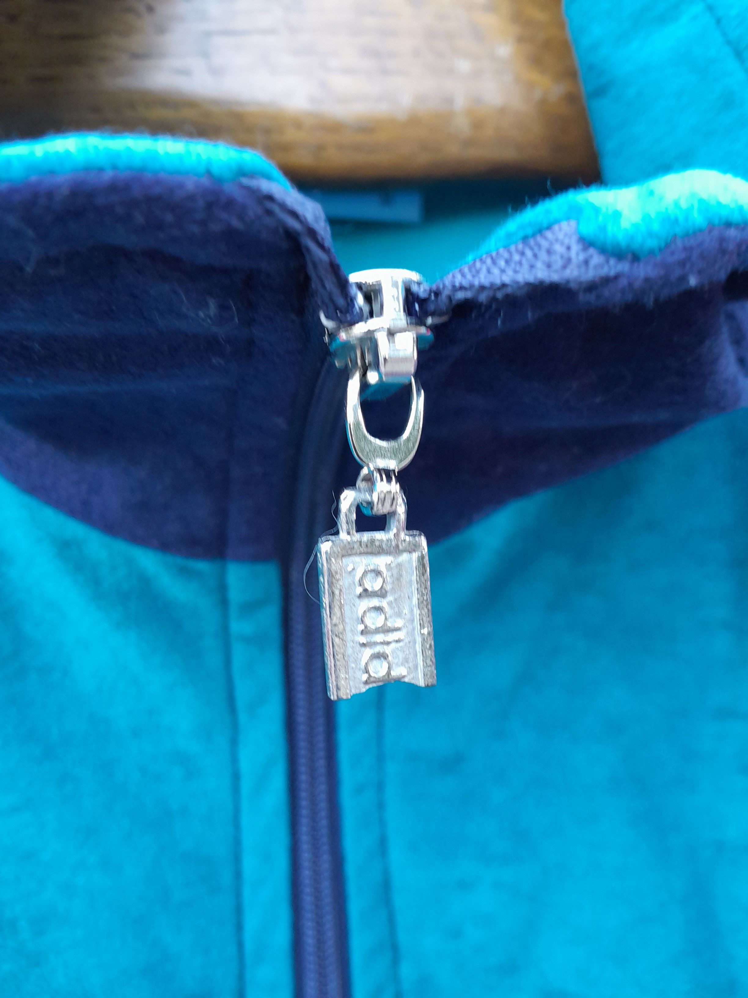 Adidas VINTAGE Adidas Tracksuit Men M Blue Velour 90s Small Fit Size US M / EU 48-50 / 2 - 11 Thumbnail