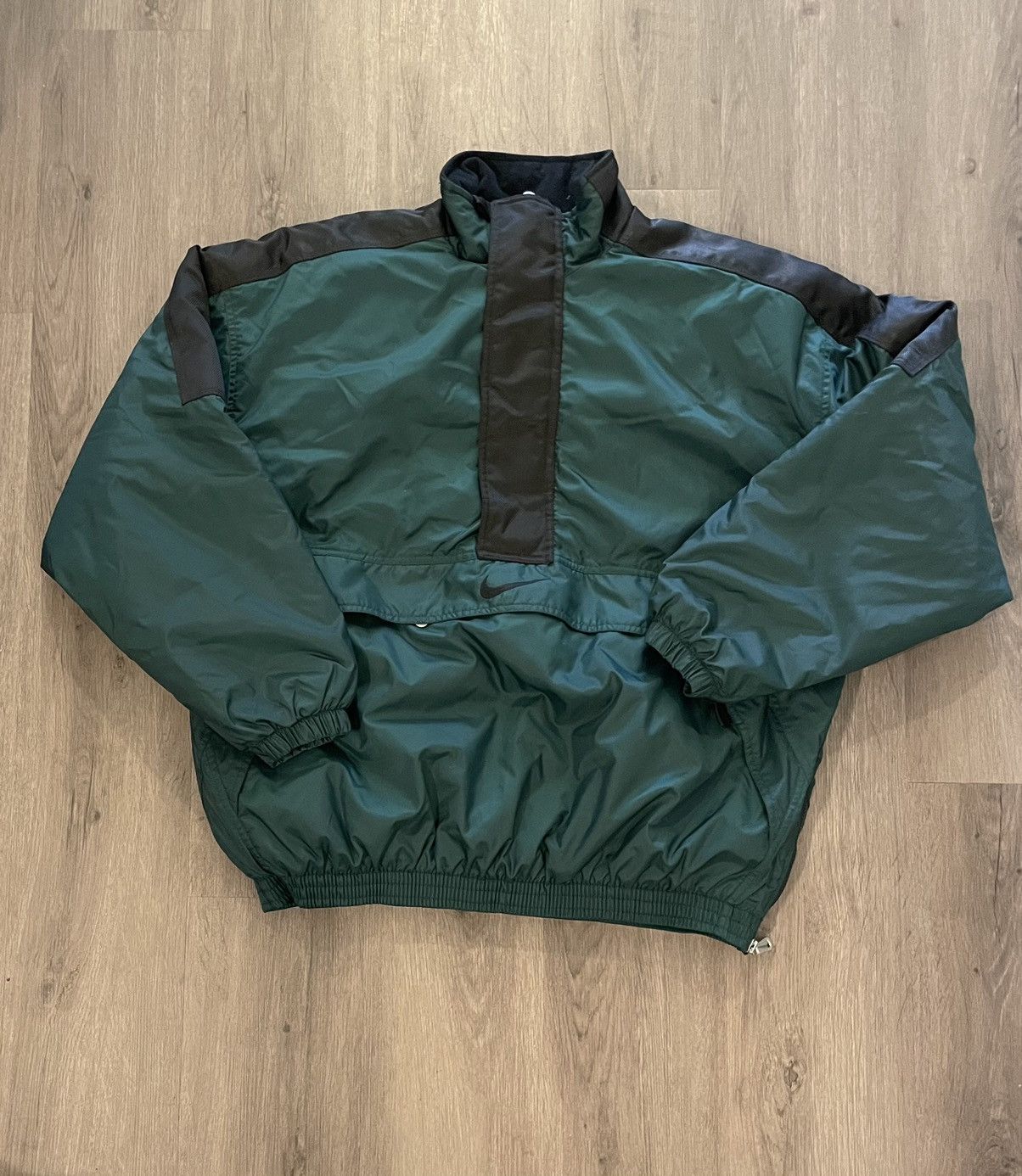Nike Vintage 90’s Nike “Embroidered ” Puffer Jacket (Sz.L) Size US L / EU 52-54 / 3 - 1 Thumbnail