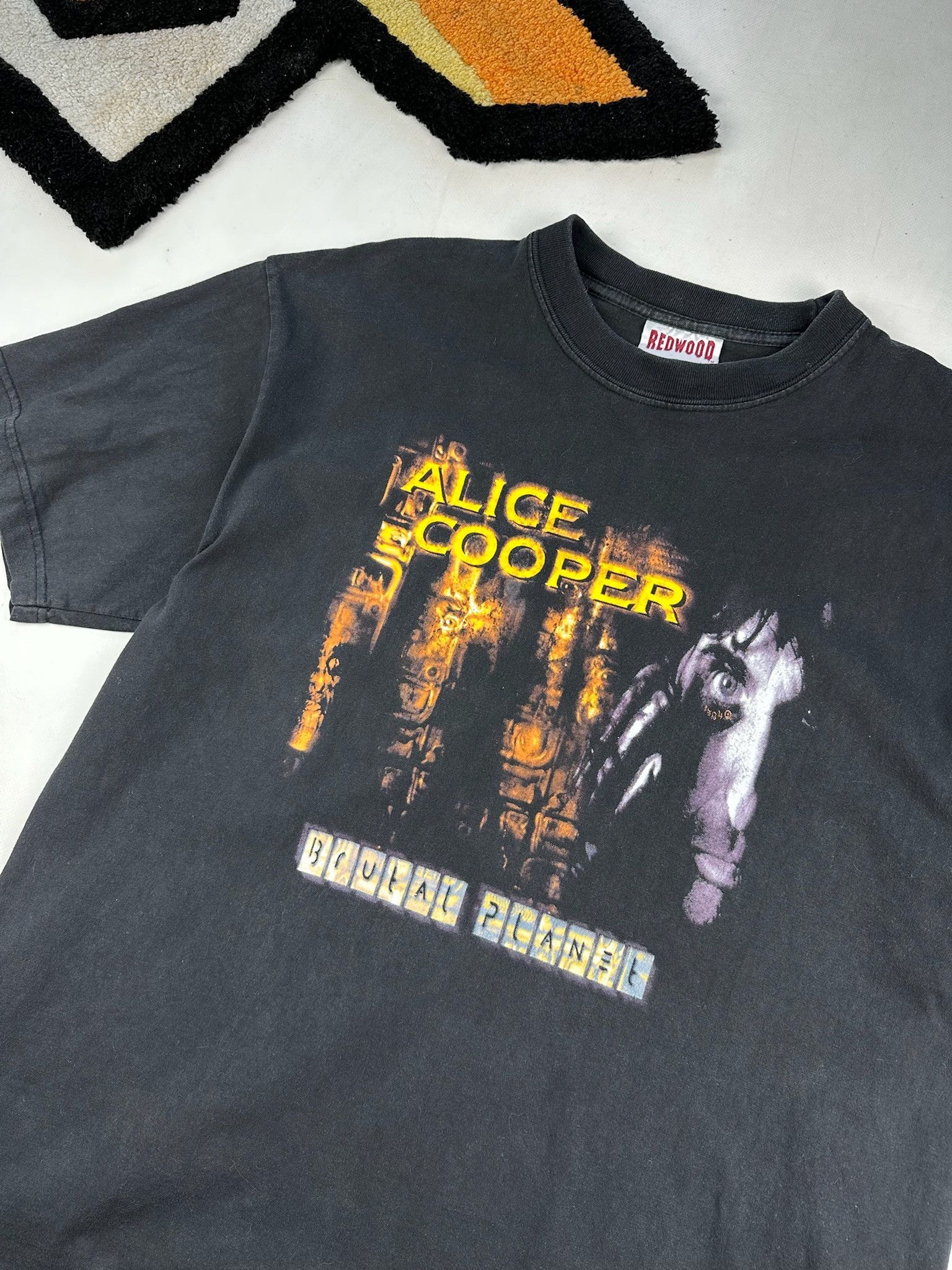 Band Tees Alice Cooper Vintage tee Band Skulls Dead Face Horror Tshirt Size US L / EU 52-54 / 3 - 4 Thumbnail