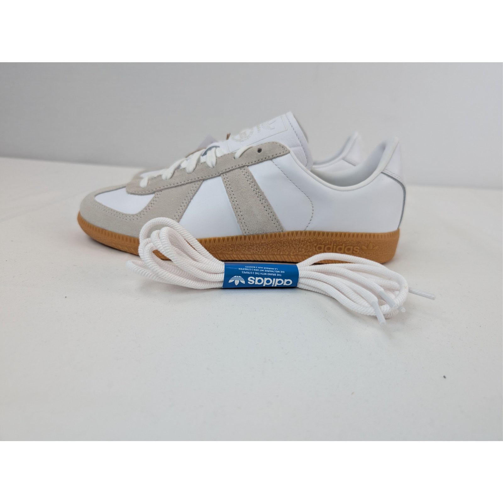 Adidas o1rshd1 BW Army Sneakers in White / Chalk White Size US 7.5 / EU 40-41 - 11 Thumbnail