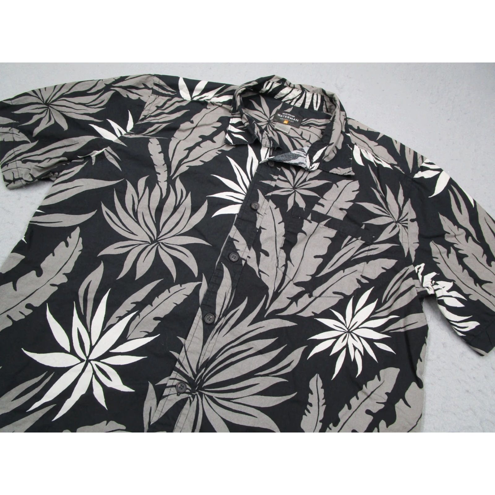 Quiksilver Quiksilver Waterman Shirt Men Large Black Floral Button Up Cotton Hawaiian Tiki Size US L / EU 52-54 / 3 - 2 Thumbnail
