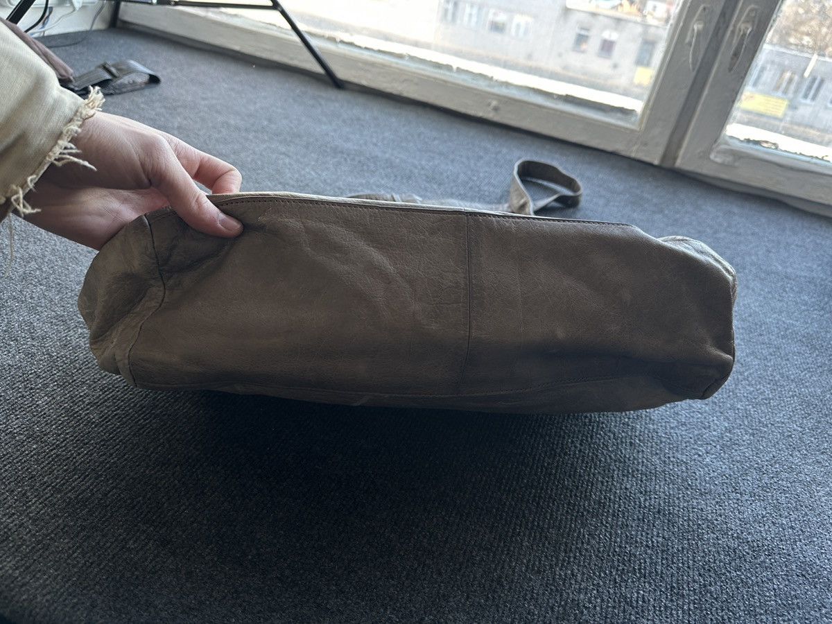 LIEBESKIND BERLIN 🚨Y2K AVANT-GARDE 🚨 BEIGE Germany style hand bag Y2K 90s Size ONE SIZE - 11 Thumbnail