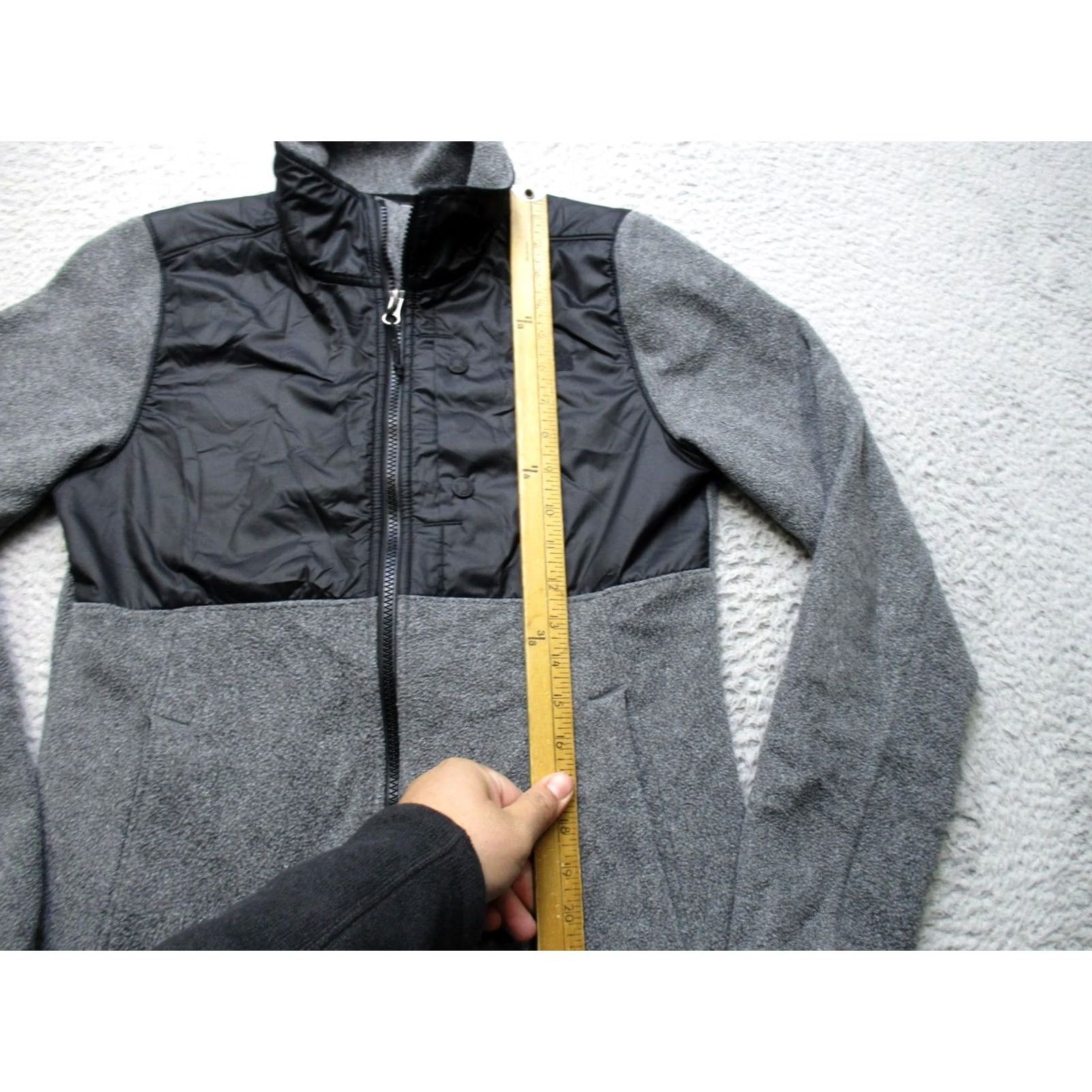 The North Face The North Face Jacket Womens Small Gray Black Fleece Softshell Hybrid Full Zip Size S / US 4 / IT 40 - 4 Thumbnail