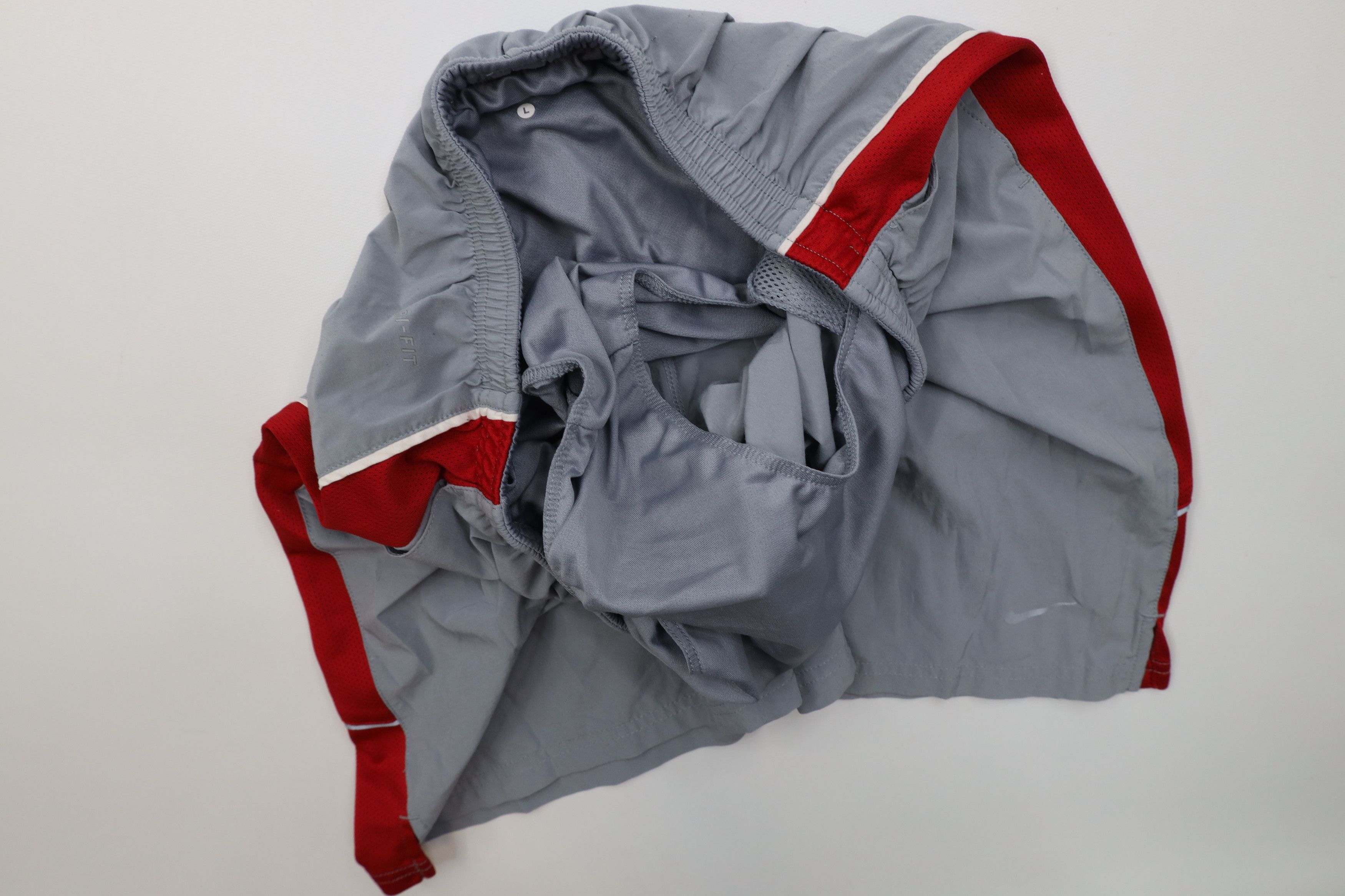 Nike Vintage Y2K Nike Running Mini Swoosh Reflective Lined Shorts Size US 34 / EU 50 - 8 Thumbnail