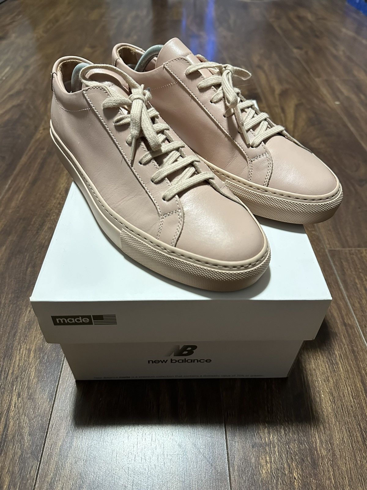 Common Projects Common Projects Achilles Low Blush Pink EU 41 Size US 8 / EU 41 - 1 Thumbnail
